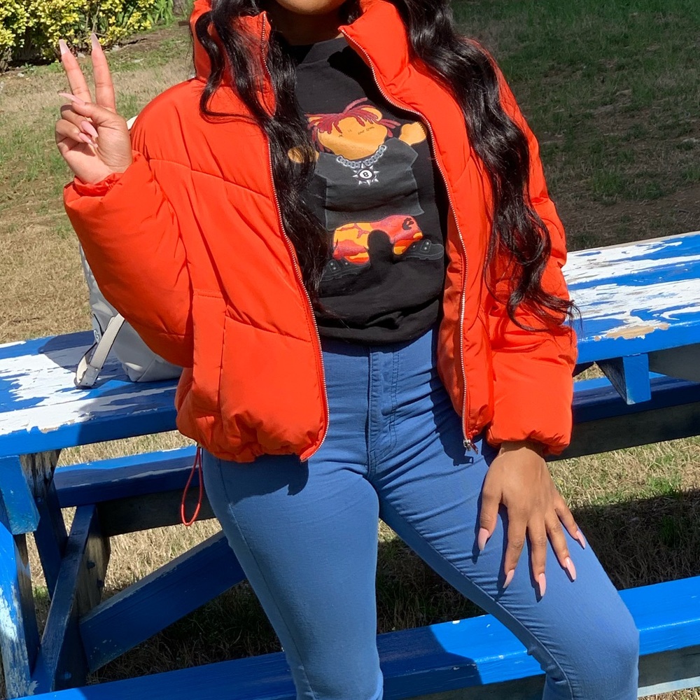 ORANGE BUBBLE COAT🧡🧡🧡